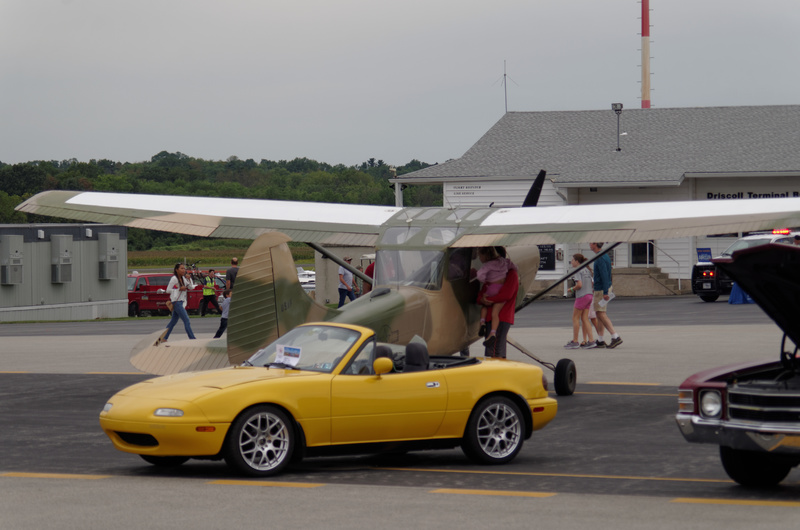 I spent an inordinate amount of time gawking at this O-1, and then more crowds came and I couldn’t take more pictures of it.